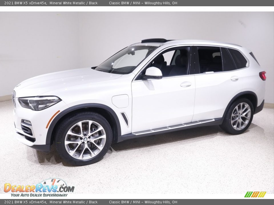 2021 BMW X5 xDrive45e Mineral White Metallic / Black Photo #3