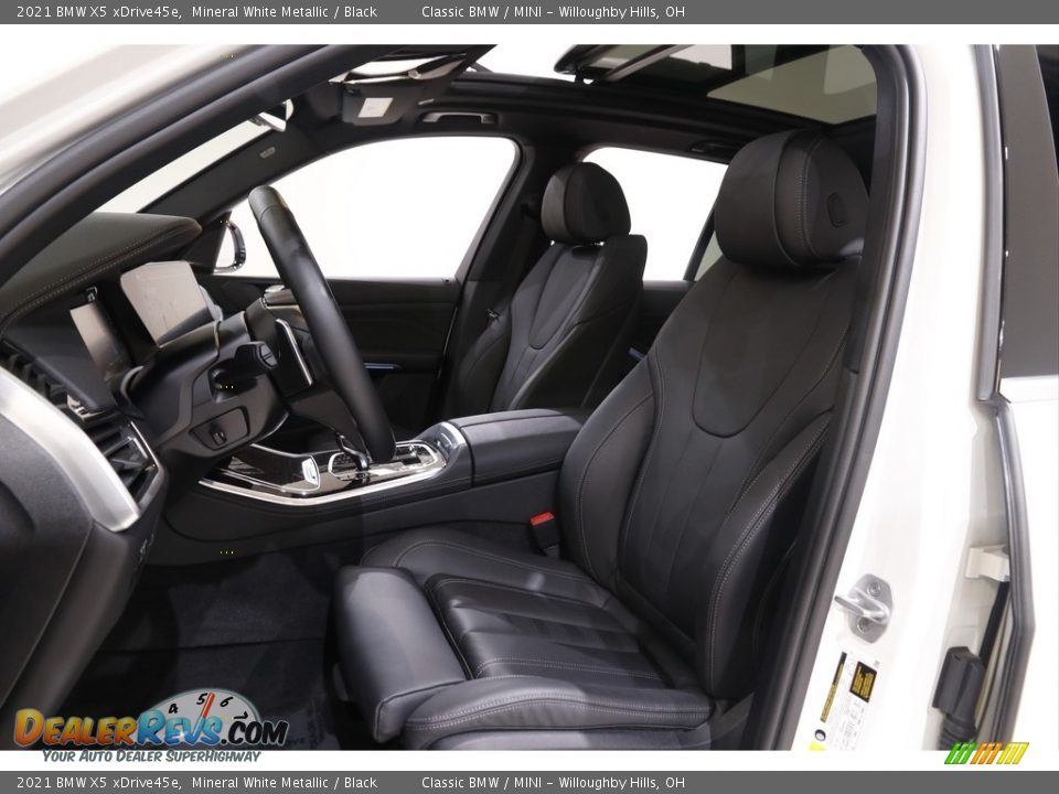 2021 BMW X5 xDrive45e Mineral White Metallic / Black Photo #6