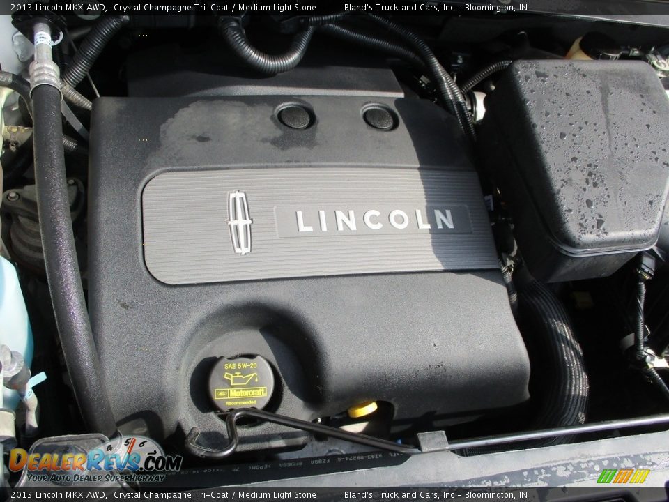 2013 Lincoln MKX AWD Crystal Champagne Tri-Coat / Medium Light Stone Photo #28