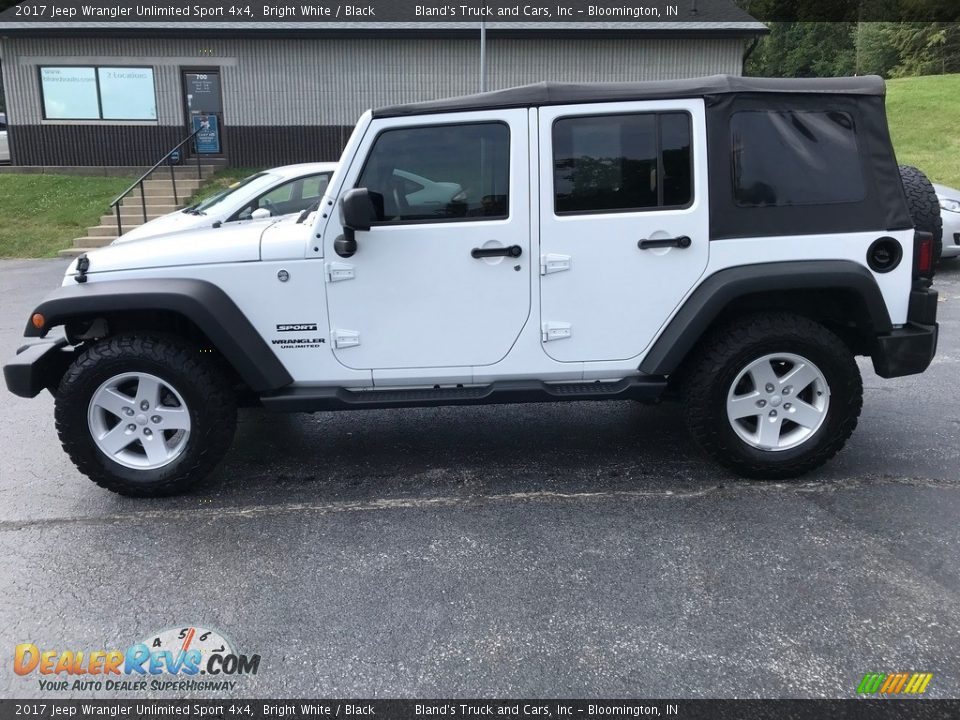 2017 Jeep Wrangler Unlimited Sport 4x4 Bright White / Black Photo #1