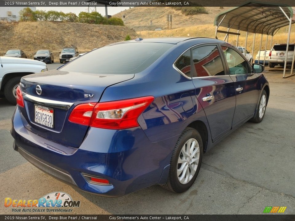 2019 Nissan Sentra SV Deep Blue Pearl / Charcoal Photo #6