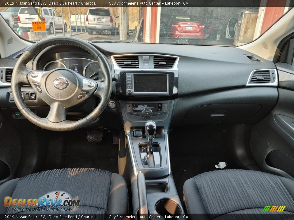 2019 Nissan Sentra SV Deep Blue Pearl / Charcoal Photo #8