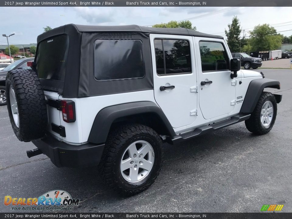 2017 Jeep Wrangler Unlimited Sport 4x4 Bright White / Black Photo #6