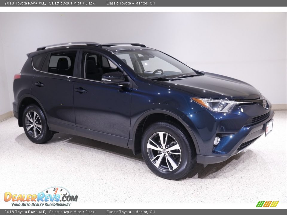 2018 Toyota RAV4 XLE Galactic Aqua Mica / Black Photo #1