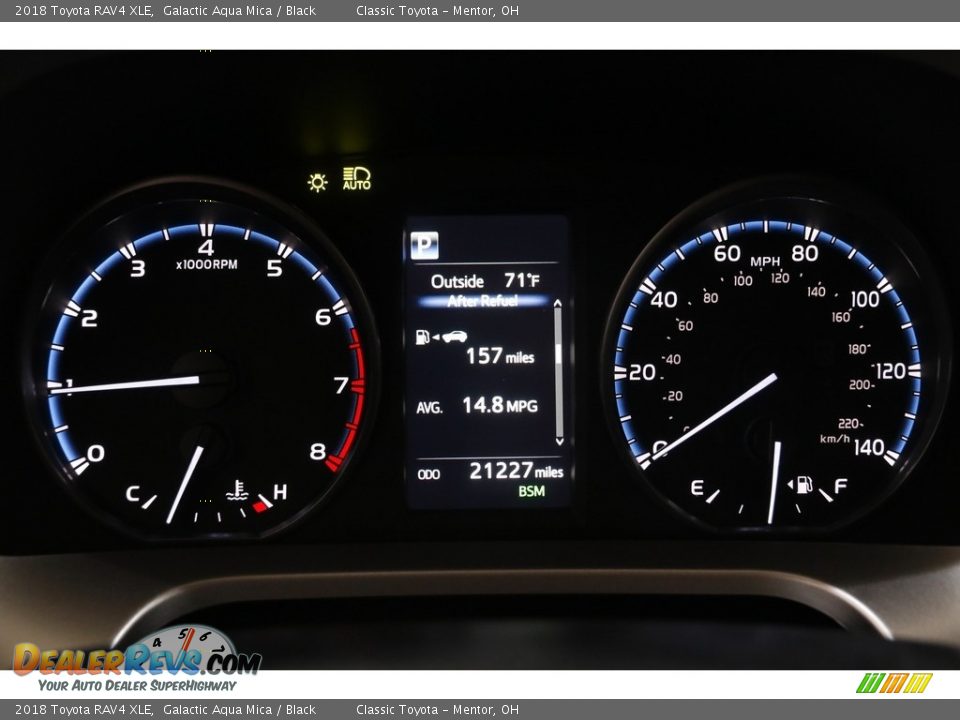 2018 Toyota RAV4 XLE Galactic Aqua Mica / Black Photo #8