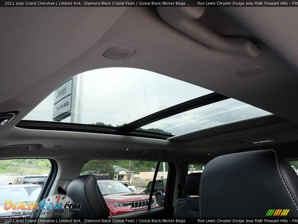 2021 Jeep Grand Cherokee L Limited 4x4 Diamond Black Crystal Pearl / Global Black/Wicker Beige Photo #17