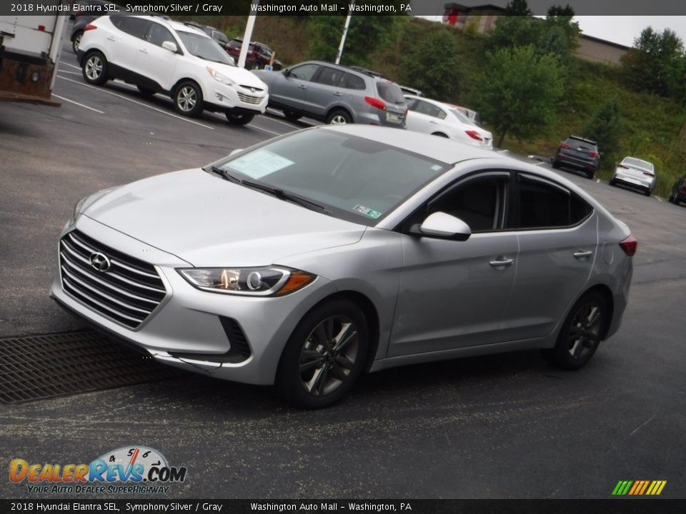 2018 Hyundai Elantra SEL Symphony Silver / Gray Photo #5