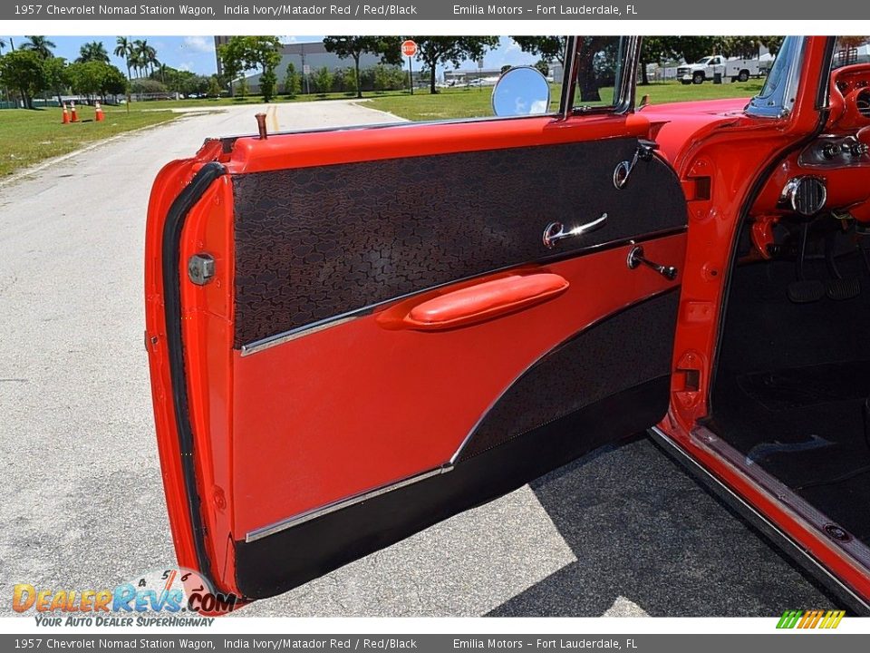 Door Panel of 1957 Chevrolet Nomad Station Wagon Photo #28