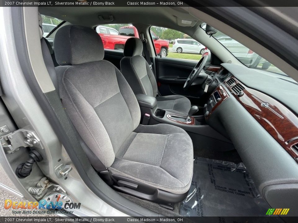 2007 Chevrolet Impala LT Silverstone Metallic / Ebony Black Photo #8