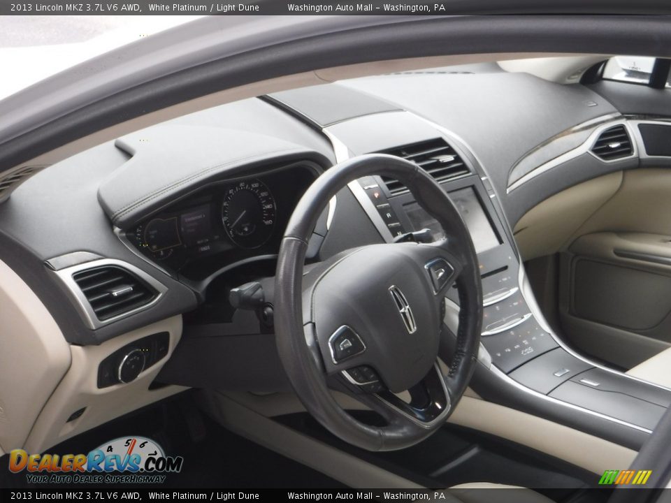 2013 Lincoln MKZ 3.7L V6 AWD White Platinum / Light Dune Photo #15