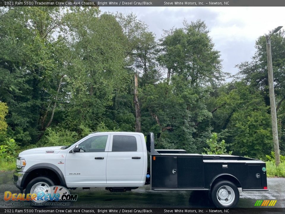 2021 Ram 5500 Tradesman Crew Cab 4x4 Chassis Bright White / Diesel Gray/Black Photo #1