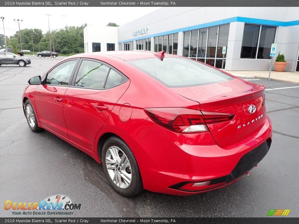 2019 Hyundai Elantra SEL Scarlet Red / Gray Photo #4