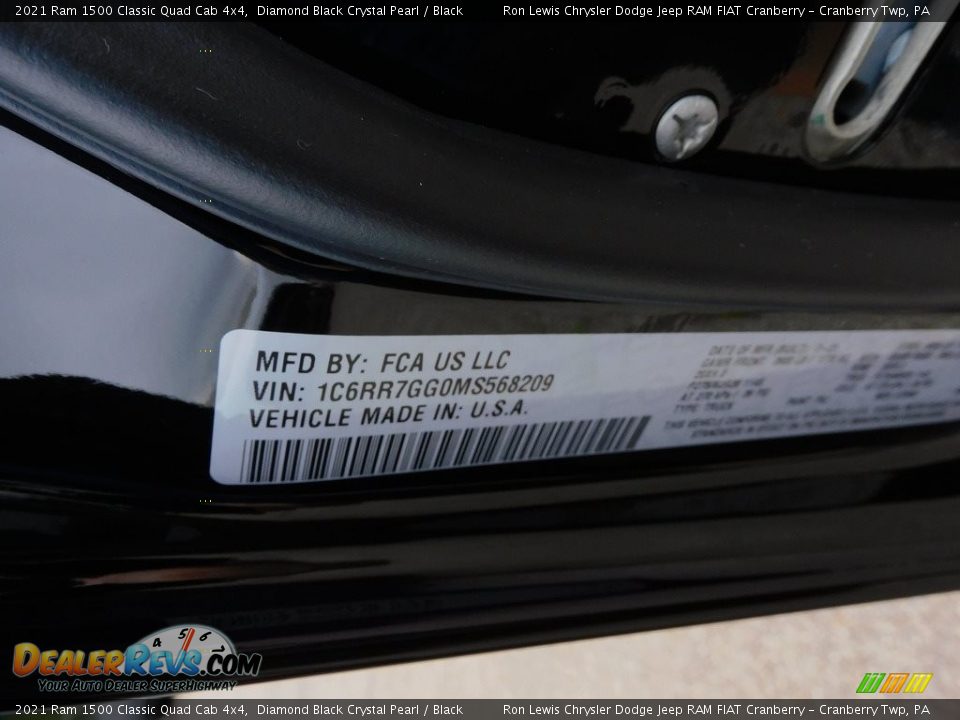 2021 Ram 1500 Classic Quad Cab 4x4 Diamond Black Crystal Pearl / Black Photo #20