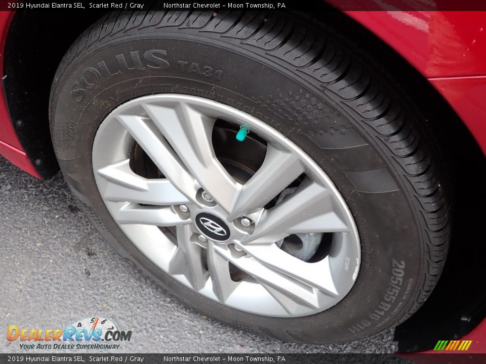 2019 Hyundai Elantra SEL Scarlet Red / Gray Photo #13