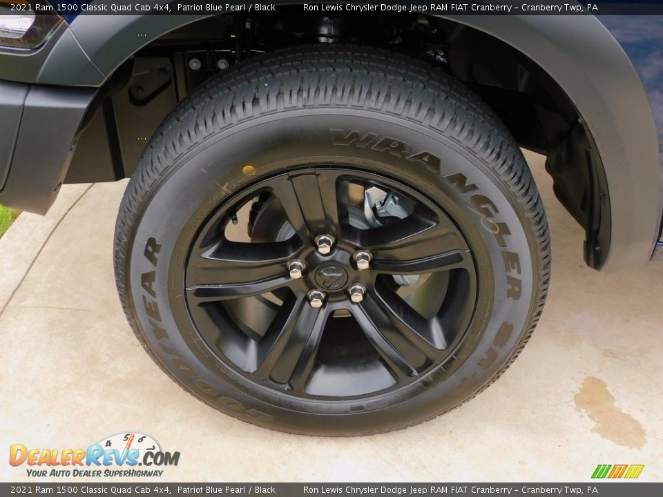 2021 Ram 1500 Classic Quad Cab 4x4 Patriot Blue Pearl / Black Photo #10