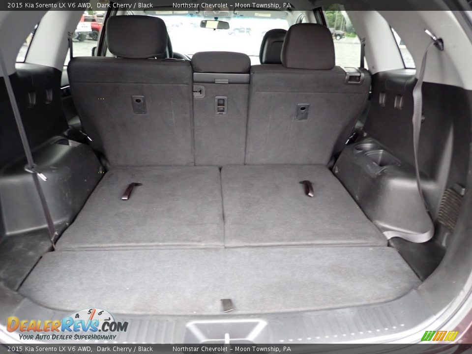 2015 Kia Sorento LX V6 AWD Trunk Photo #7