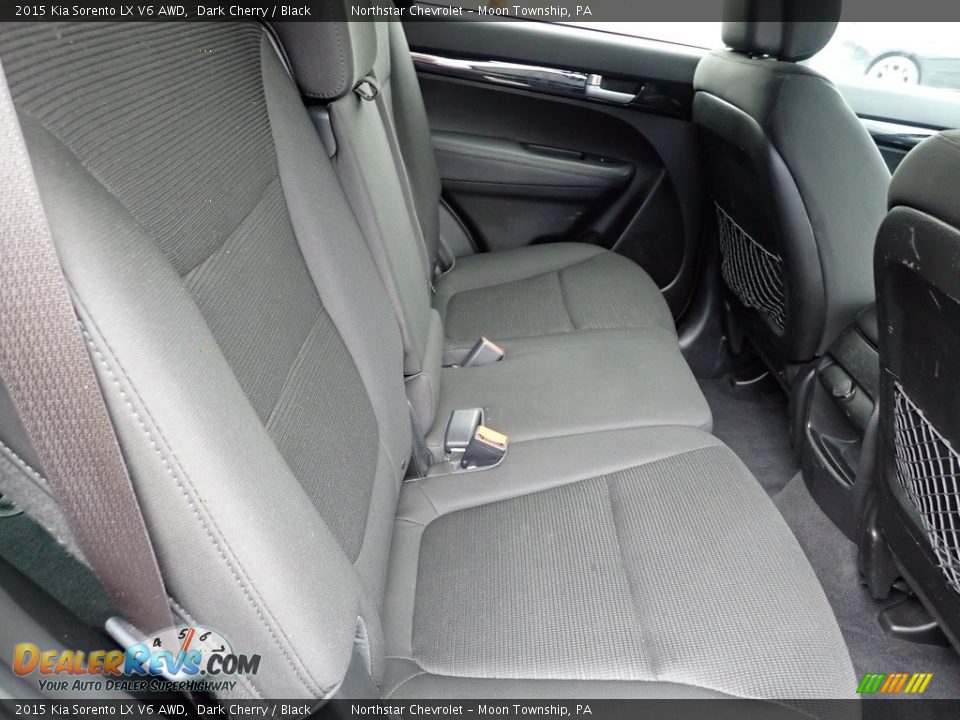 Rear Seat of 2015 Kia Sorento LX V6 AWD Photo #18