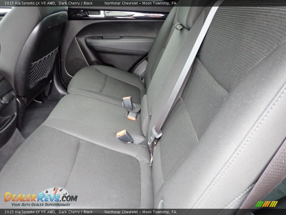 Rear Seat of 2015 Kia Sorento LX V6 AWD Photo #21