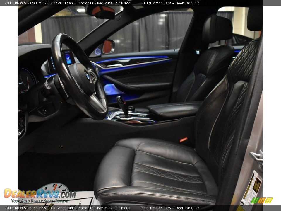 Front Seat of 2018 BMW 5 Series M550i xDrive Sedan Photo #12