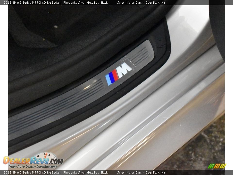 2018 BMW 5 Series M550i xDrive Sedan Rhodonite Silver Metallic / Black Photo #24