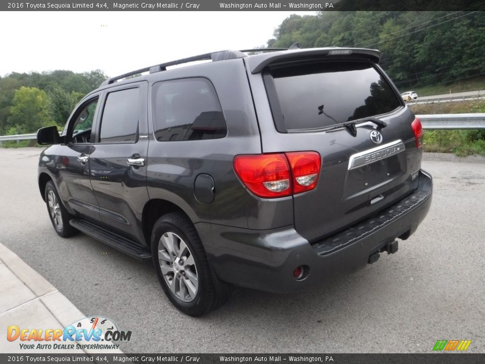 2016 Toyota Sequoia Limited 4x4 Magnetic Gray Metallic / Gray Photo #18