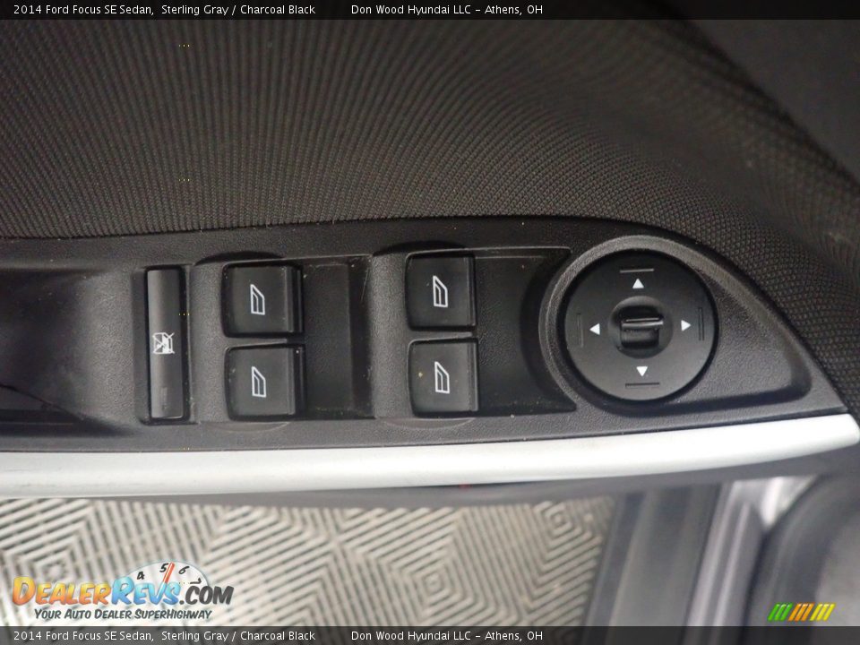 2014 Ford Focus SE Sedan Sterling Gray / Charcoal Black Photo #20