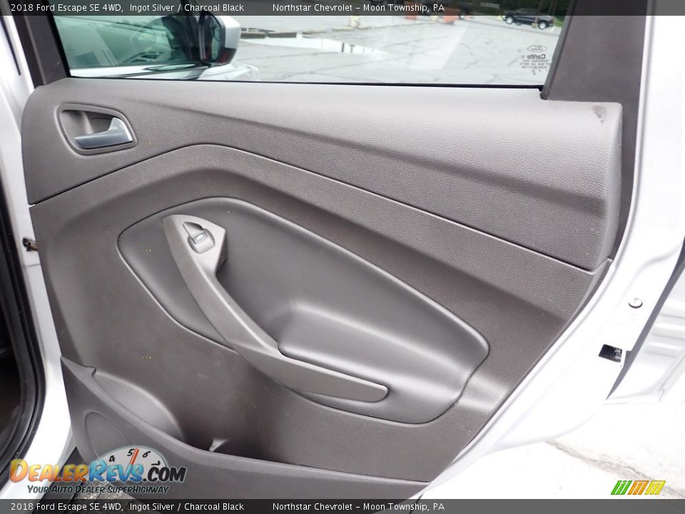 2018 Ford Escape SE 4WD Ingot Silver / Charcoal Black Photo #19