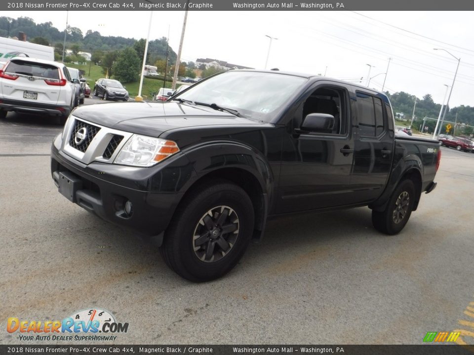 2018 Nissan Frontier Pro-4X Crew Cab 4x4 Magnetic Black / Graphite Photo #6