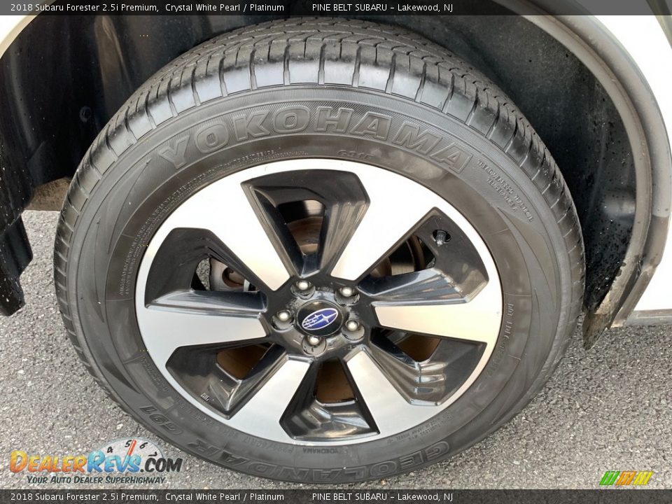 2018 Subaru Forester 2.5i Premium Crystal White Pearl / Platinum Photo #26