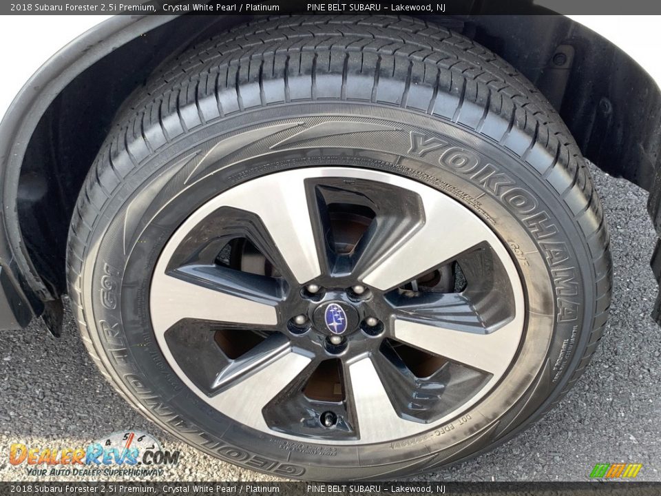 2018 Subaru Forester 2.5i Premium Crystal White Pearl / Platinum Photo #29