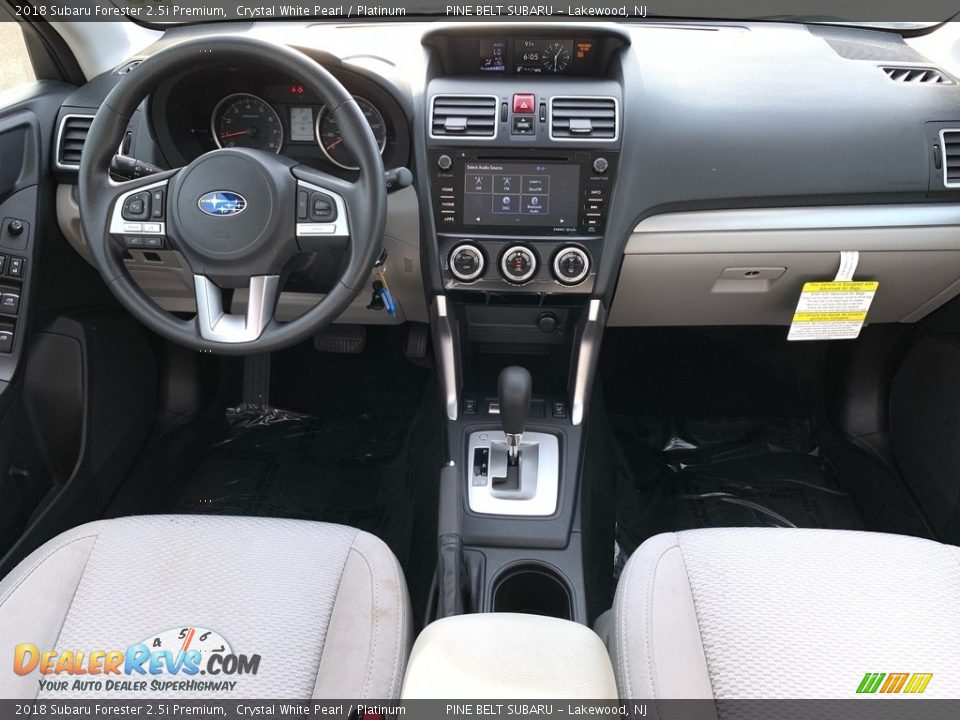 2018 Subaru Forester 2.5i Premium Crystal White Pearl / Platinum Photo #32