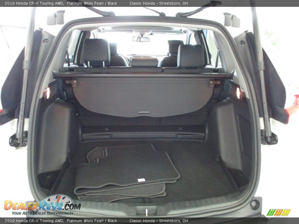 2019 Honda CR-V Touring AWD Platinum White Pearl / Black Photo #21