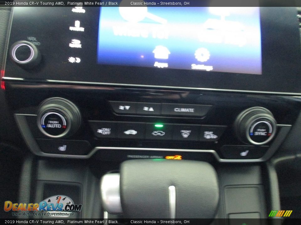 2019 Honda CR-V Touring AWD Platinum White Pearl / Black Photo #35