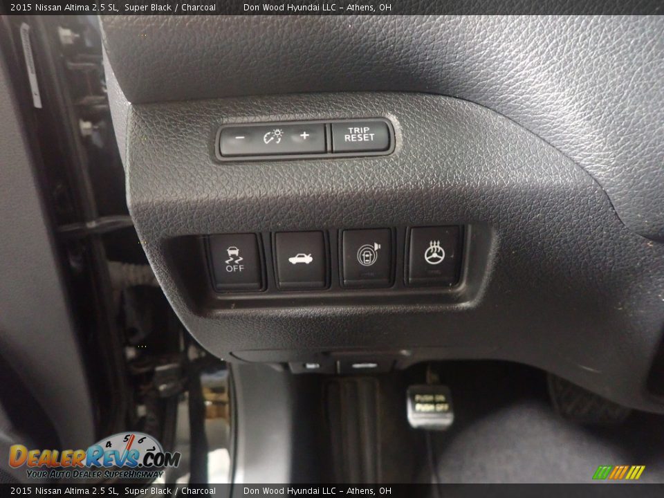 2015 Nissan Altima 2.5 SL Super Black / Charcoal Photo #33
