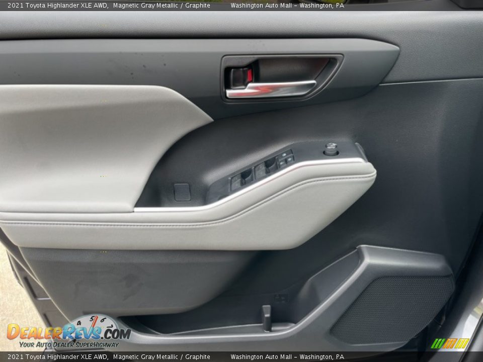 2021 Toyota Highlander XLE AWD Magnetic Gray Metallic / Graphite Photo #27