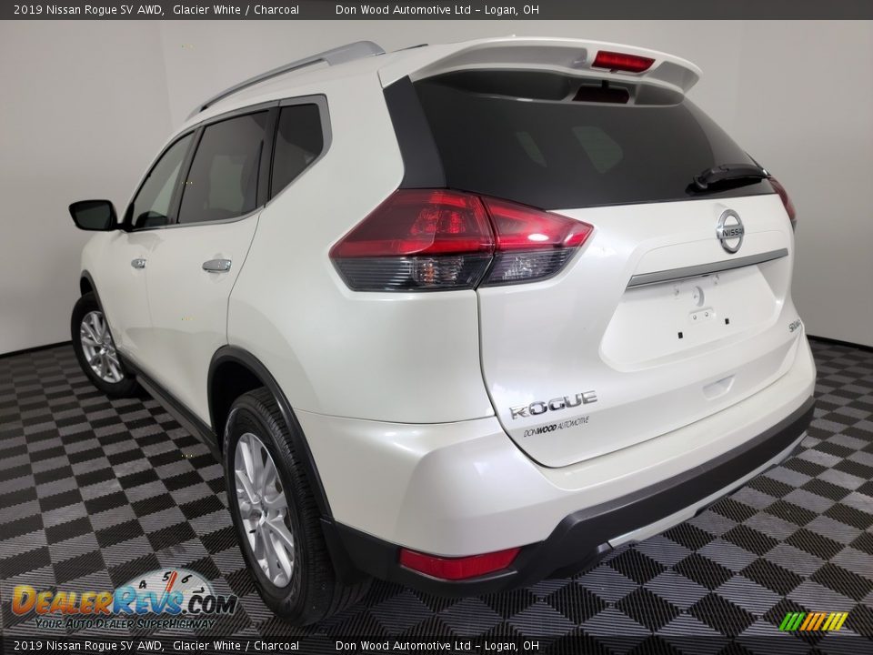 2019 Nissan Rogue SV AWD Glacier White / Charcoal Photo #7