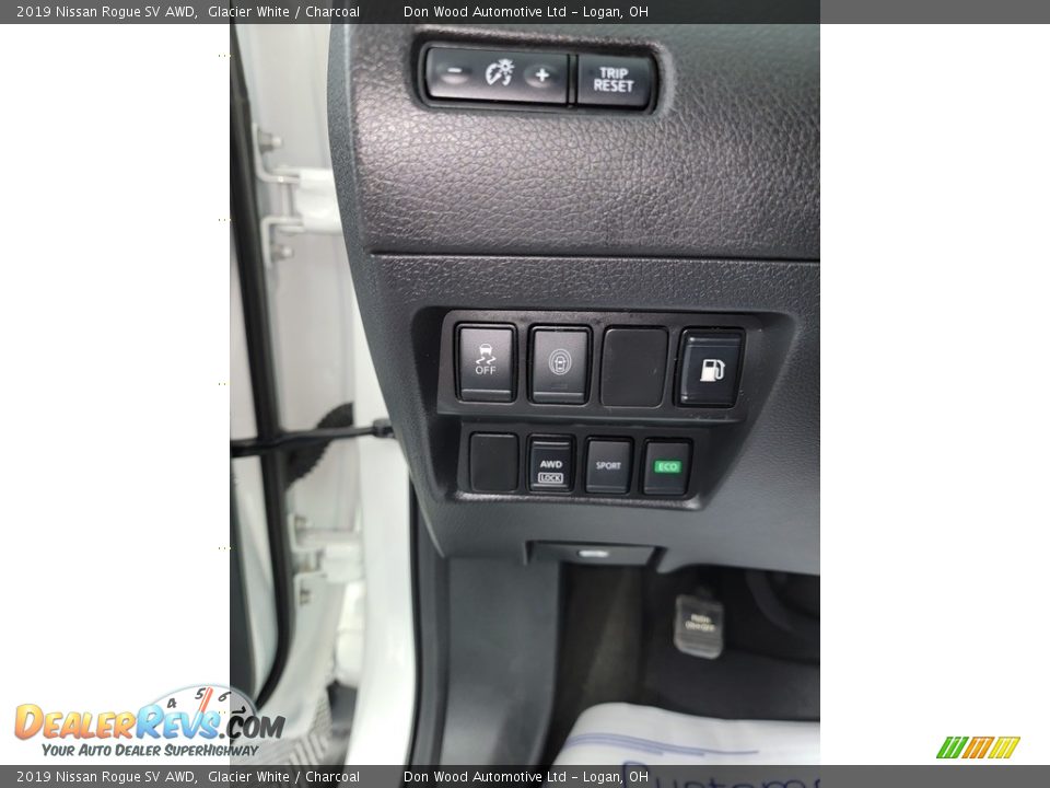 2019 Nissan Rogue SV AWD Glacier White / Charcoal Photo #21