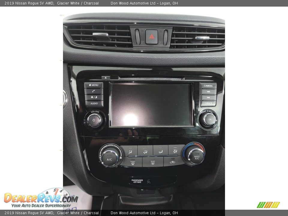 2019 Nissan Rogue SV AWD Glacier White / Charcoal Photo #22