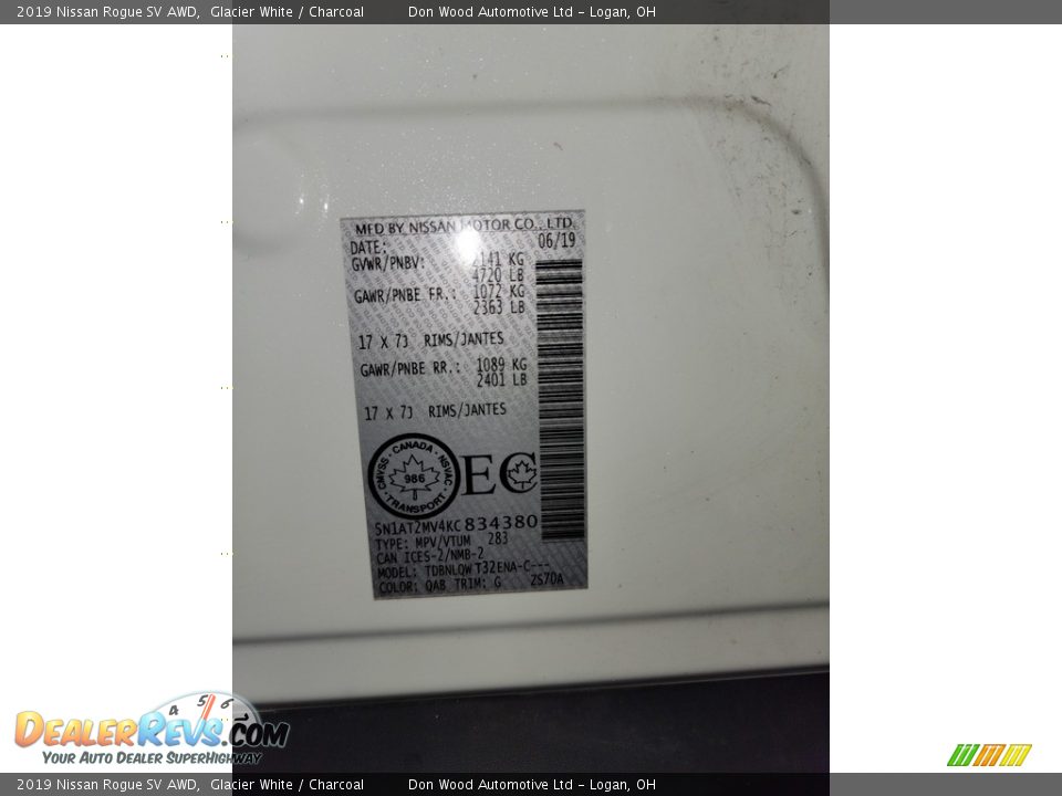 2019 Nissan Rogue SV AWD Glacier White / Charcoal Photo #32