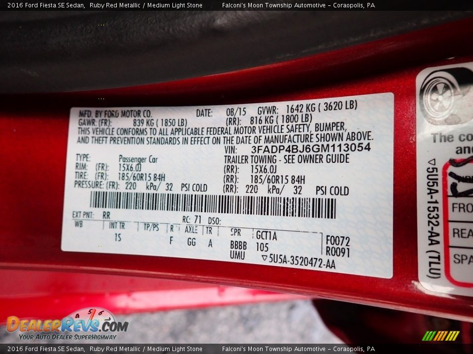 2016 Ford Fiesta SE Sedan Ruby Red Metallic / Medium Light Stone Photo #28