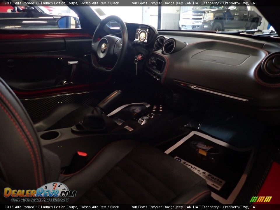 Dashboard of 2015 Alfa Romeo 4C Launch Edition Coupe Photo #9