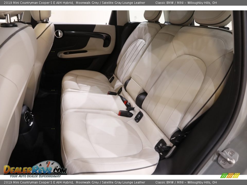 Rear Seat of 2019 Mini Countryman Cooper S E All4 Hybrid Photo #18