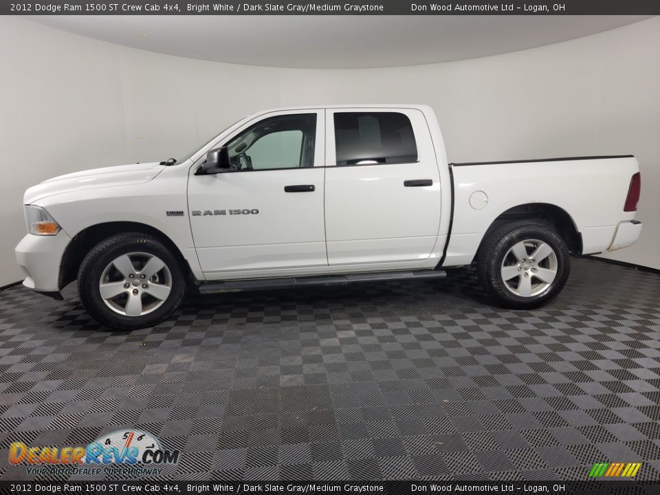 2012 Dodge Ram 1500 ST Crew Cab 4x4 Bright White / Dark Slate Gray/Medium Graystone Photo #5