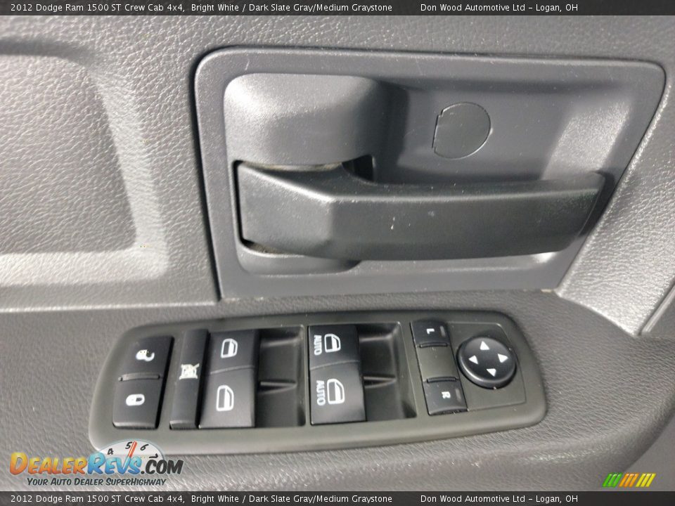 2012 Dodge Ram 1500 ST Crew Cab 4x4 Bright White / Dark Slate Gray/Medium Graystone Photo #14