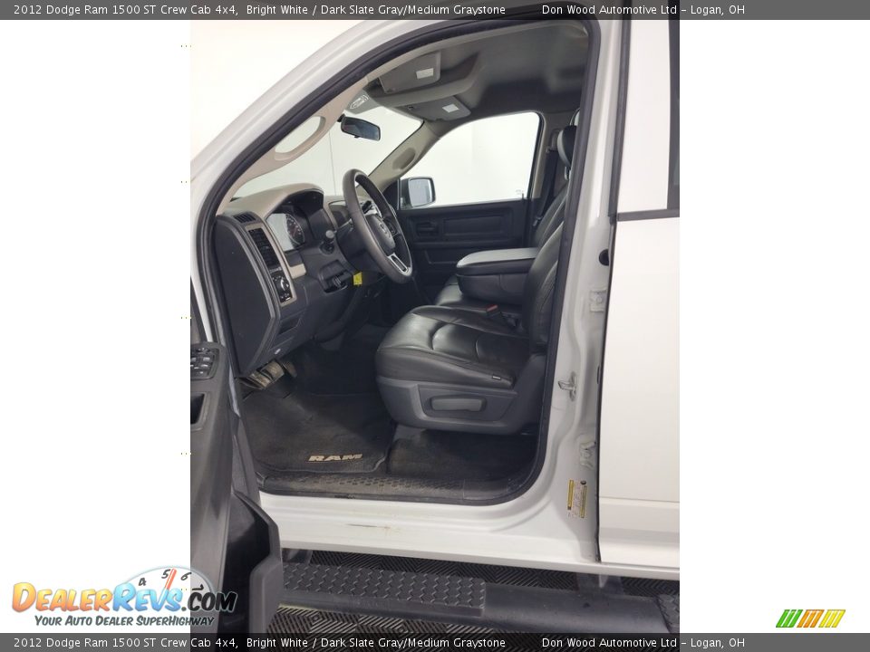 2012 Dodge Ram 1500 ST Crew Cab 4x4 Bright White / Dark Slate Gray/Medium Graystone Photo #15