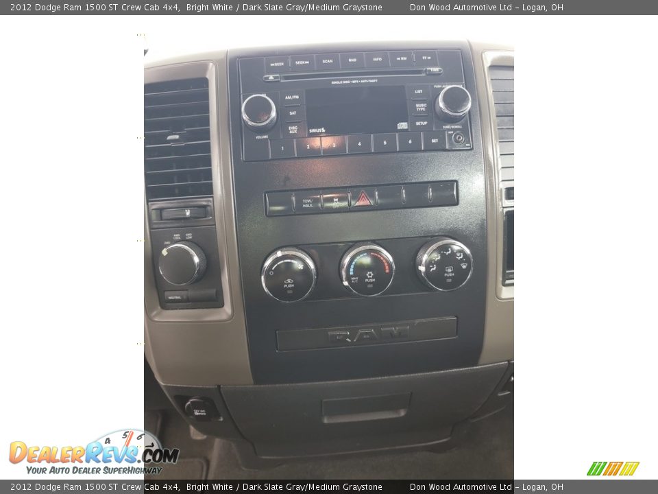 2012 Dodge Ram 1500 ST Crew Cab 4x4 Bright White / Dark Slate Gray/Medium Graystone Photo #21