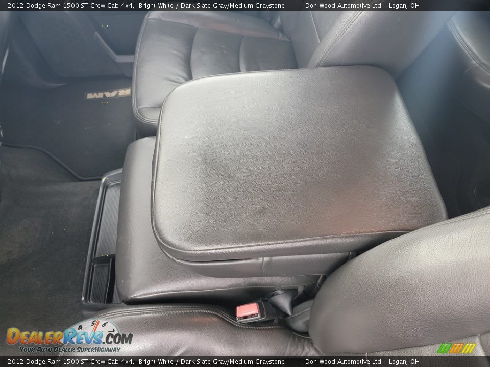 2012 Dodge Ram 1500 ST Crew Cab 4x4 Bright White / Dark Slate Gray/Medium Graystone Photo #22