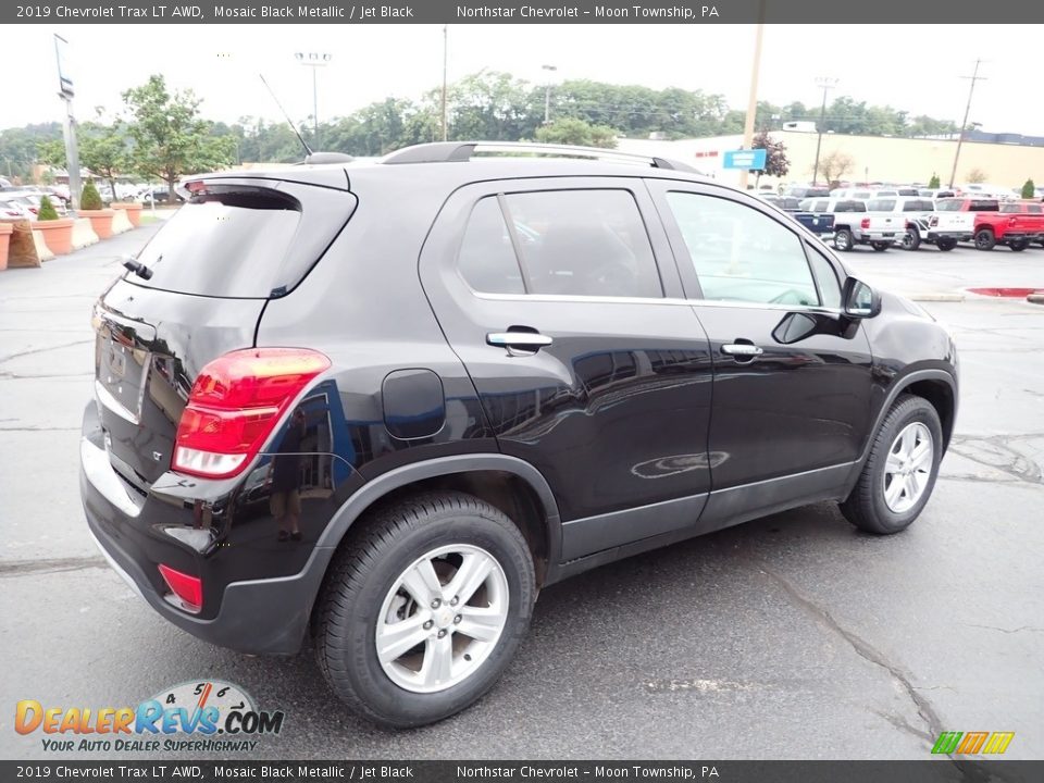 2019 Chevrolet Trax LT AWD Mosaic Black Metallic / Jet Black Photo #9