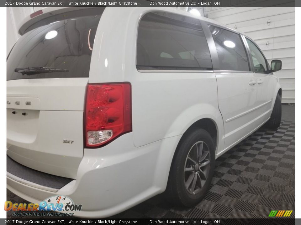 2017 Dodge Grand Caravan SXT White Knuckle / Black/Light Graystone Photo #7