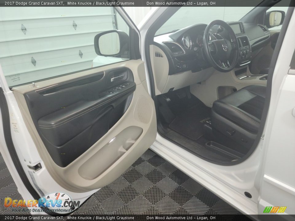 2017 Dodge Grand Caravan SXT White Knuckle / Black/Light Graystone Photo #10